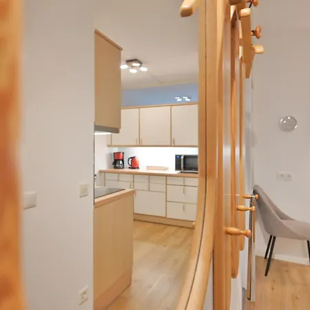 Bauch 4-2-4 - Strandappartements Am Leuchtturmweg Kellenhusen